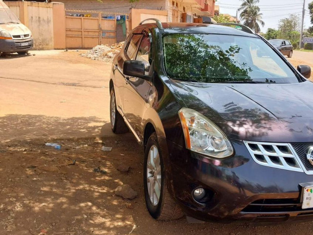Nissan Rogue, Voitures, Conakry