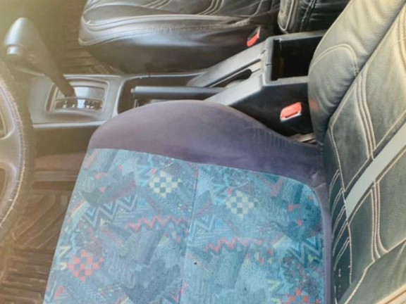 Nissan Almera, Voitures, Conakry