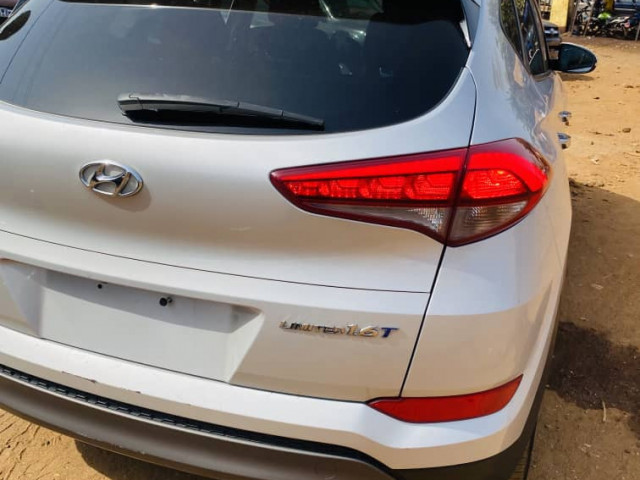 Hyundai Tucson, Voitures, Conakry