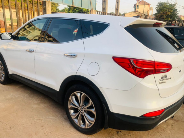 Hyundai Santa Fe, Voitures, Conakry