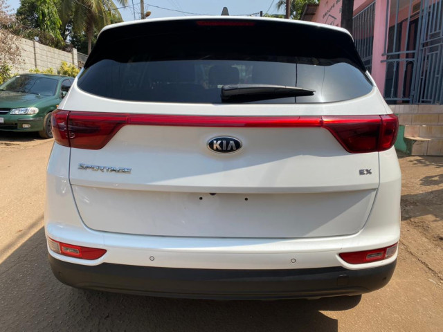 Kia Sportage, Voitures, Conakry