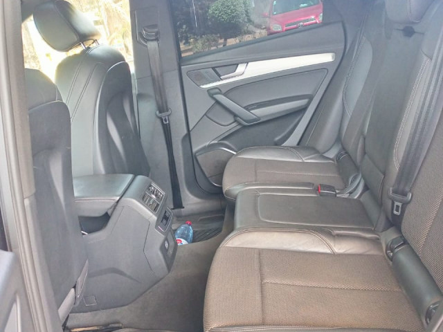 Audi Q5, Voitures, Conakry