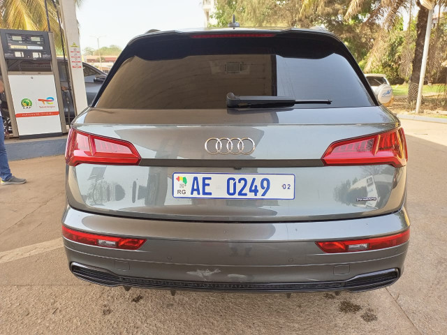 Audi Q5, Voitures, Conakry