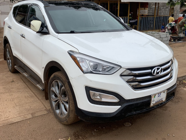 Hyundai Santa Fe, Voitures, Conakry