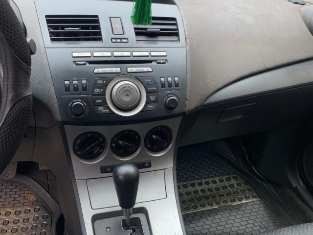 Mazda 3, Voitures, Conakry