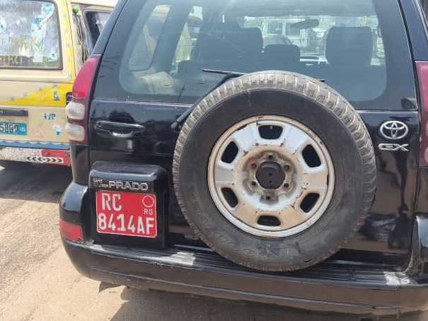Toyota Land Cruiser Prado, Voitures, Conakry