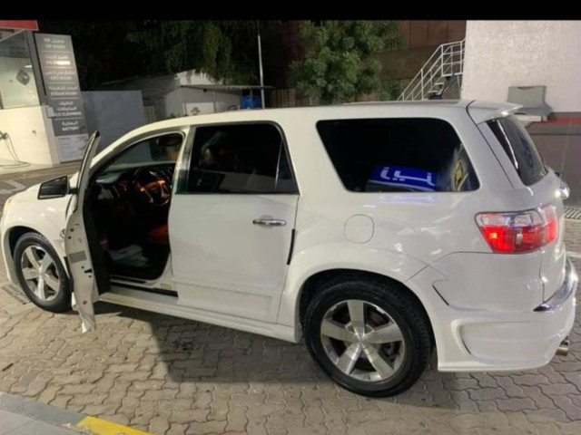 GMC Acadia, Voitures, Conakry