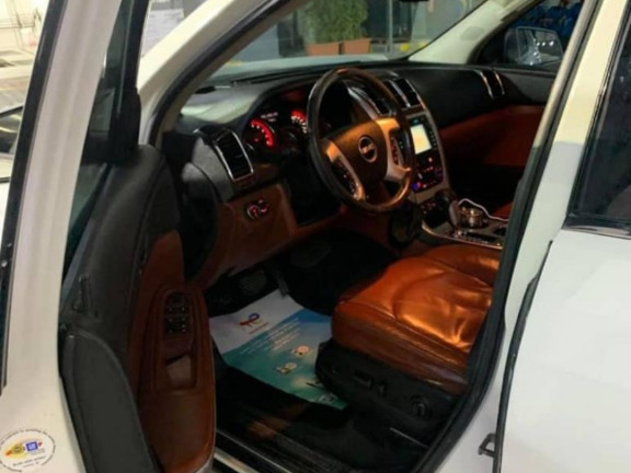 GMC Acadia, Voitures, Conakry