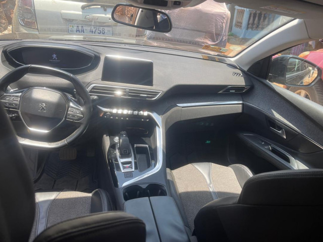 Peugeot 3008, Voitures, Conakry