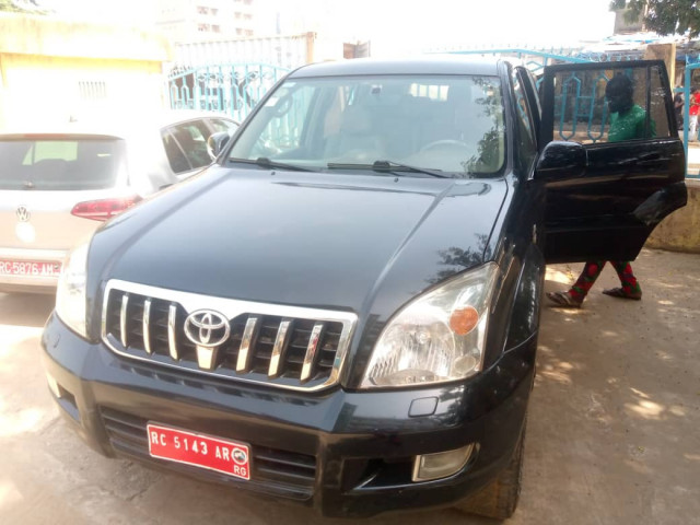 Toyota Land Cruiser Prado, Location de Véhicules, Conakry