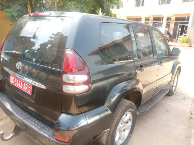 Toyota Land Cruiser Prado, Location de Véhicules, Conakry