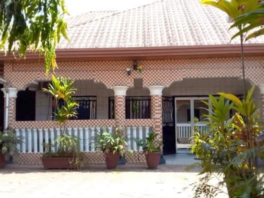 Maison à Dubreka, Maisons, Dubréka