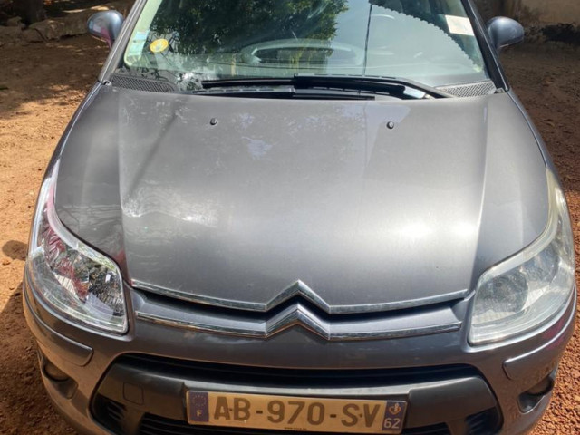 Citroën C4, Voitures, Conakry