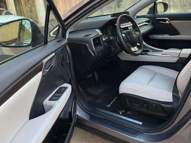 Lexus RX, Voitures, Conakry