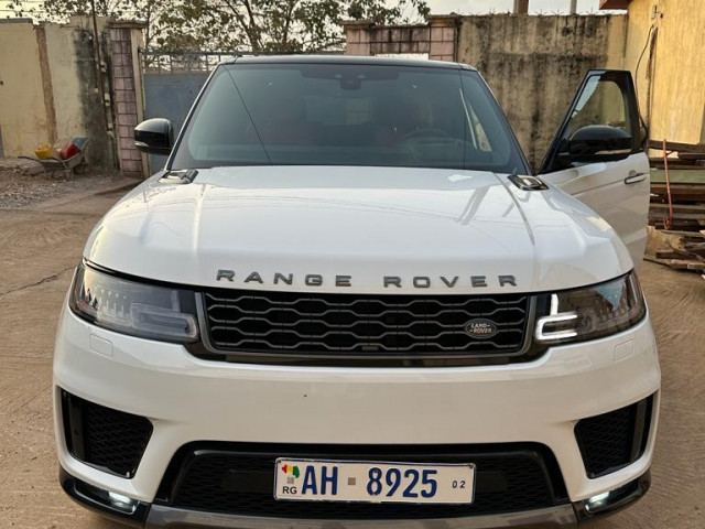 Land Rover Range Rover, Voitures, Conakry