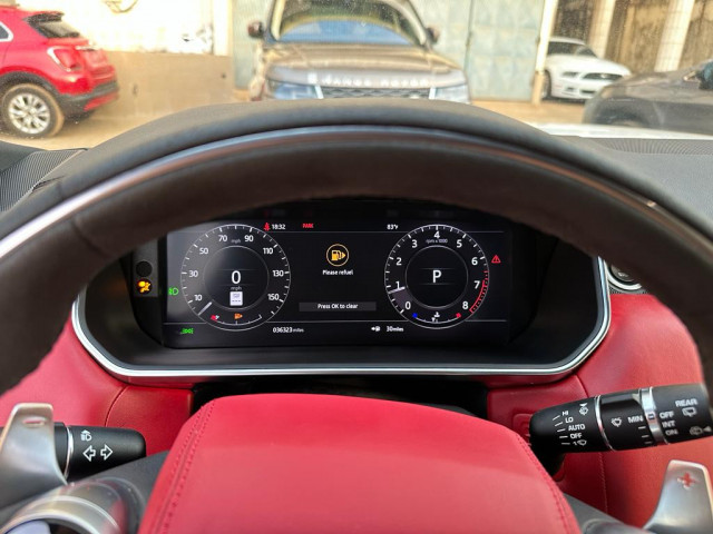Land Rover Range Rover, Voitures, Conakry