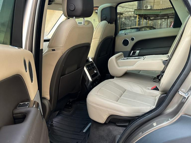 Land Rover Range Rover, Voitures, Conakry