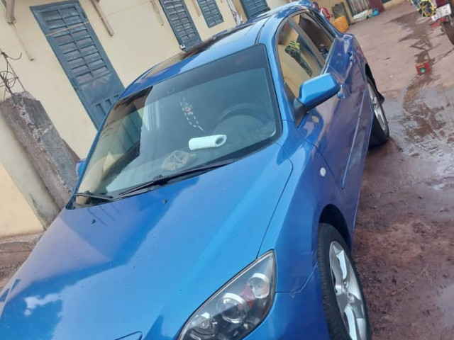 Mazda 3, Voitures, Conakry