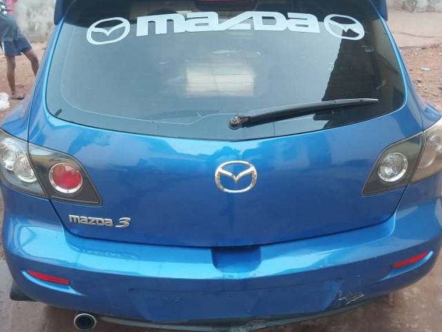 Mazda 3, Voitures, Conakry