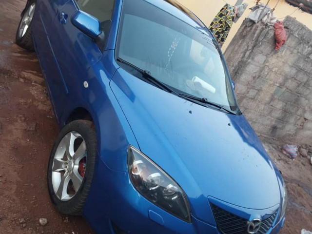 Mazda 3, Voitures, Conakry