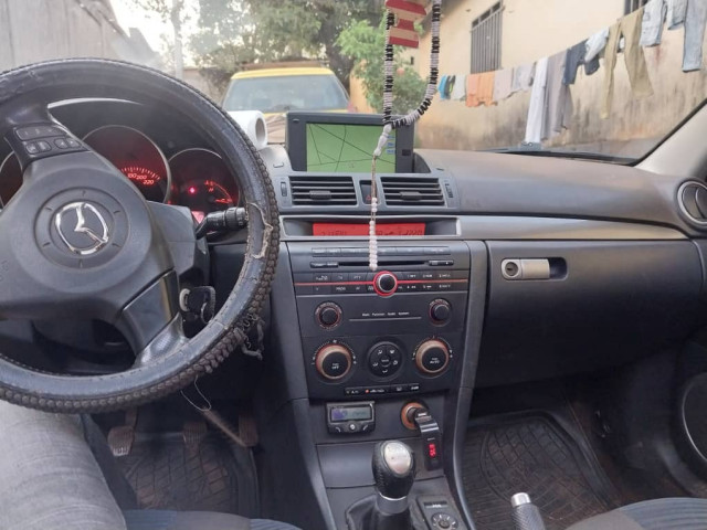 Mazda 3, Voitures, Conakry