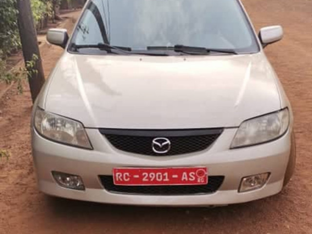Madza 323, Voitures, Conakry