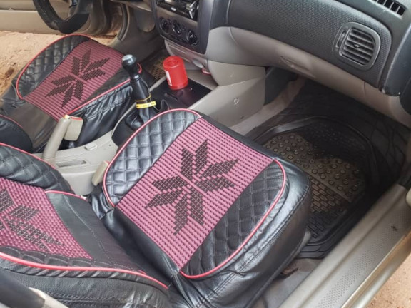 Madza 323, Voitures, Conakry