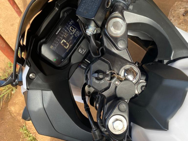 Moto GSX250R, Motos - Scooters, Conakry