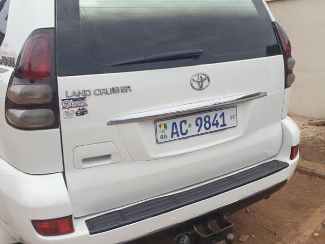 Toyota Land Cruiser Prado, Voitures, Conakry
