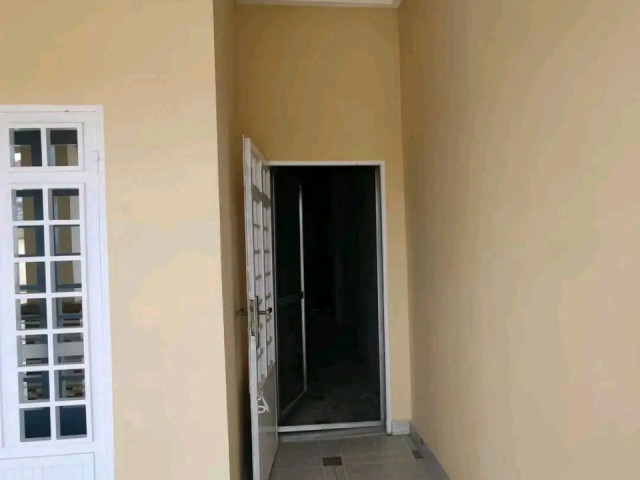 Maison à Gomboya, Maisons, Conakry