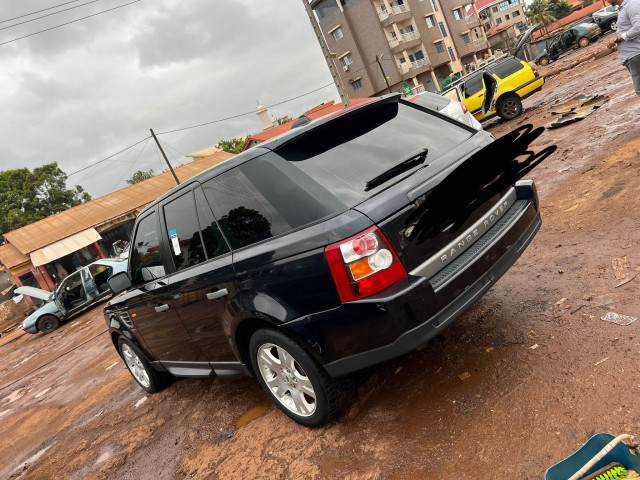 Land Rover Range Rover, Voitures, Conakry