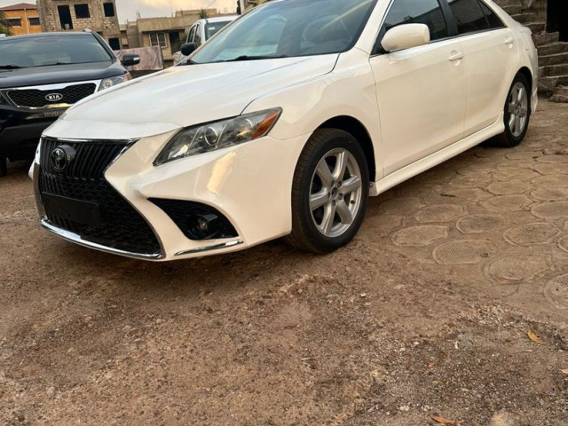 Toyota Camry, Voitures, Conakry
