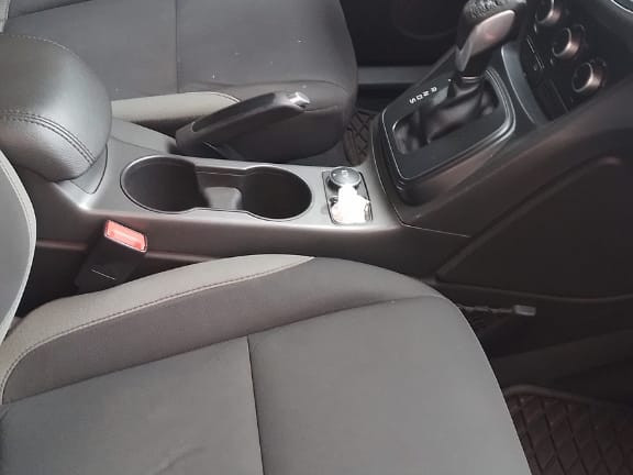 Ford Escape, Voitures, Conakry