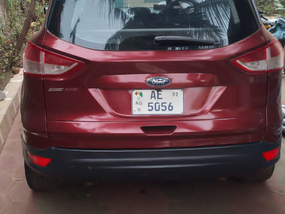 Ford Escape, Voitures, Conakry