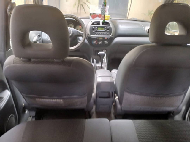 Toyota RAV4, Voitures, Conakry