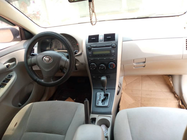 Toyota Corolla, Voitures, Conakry