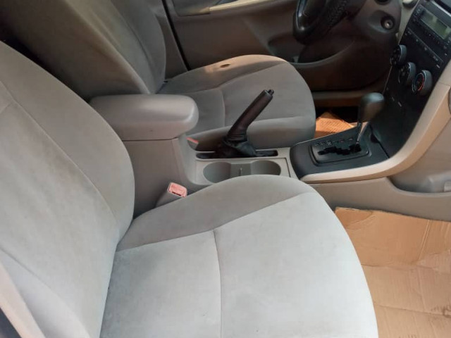 Toyota Corolla, Voitures, Conakry