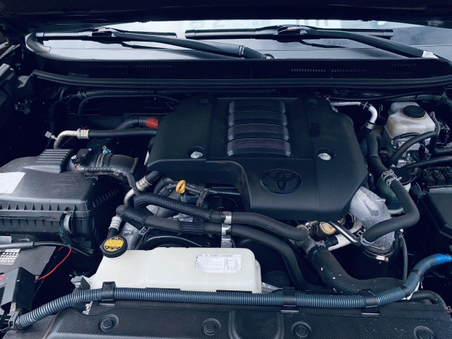 Toyota Land Cruiser Prado, Voitures, Conakry