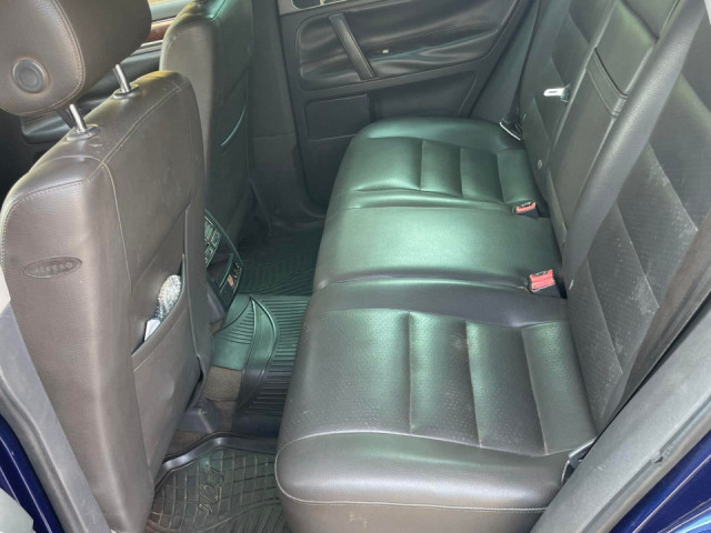 Volkswagen Touareg, Voitures, Conakry