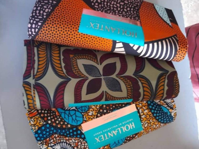 Différents Pagnes Wax, Vêtements, Conakry