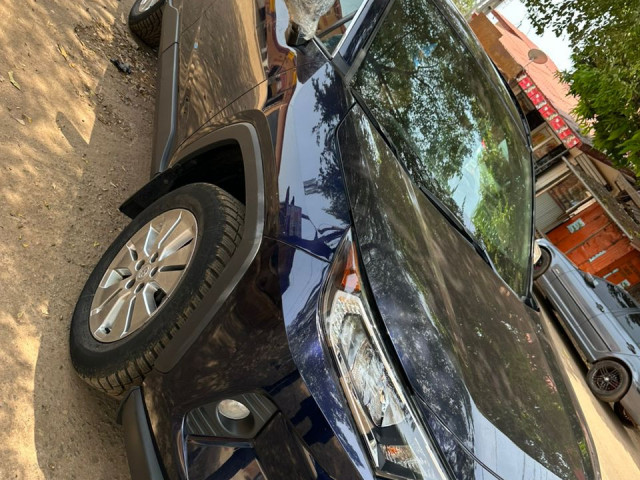 Toyota RAV4, Voitures, Conakry
