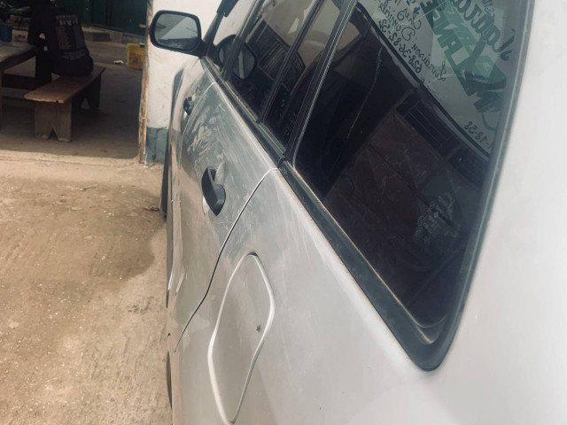 Toyota RAV4, Voitures, Conakry