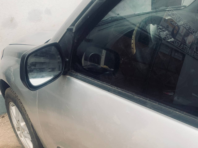 Toyota RAV4, Voitures, Conakry