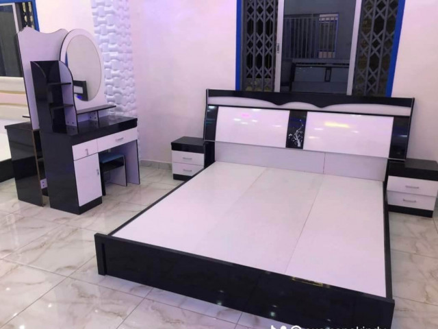 Lit Moderne, Lits - Fauteuils, Conakry