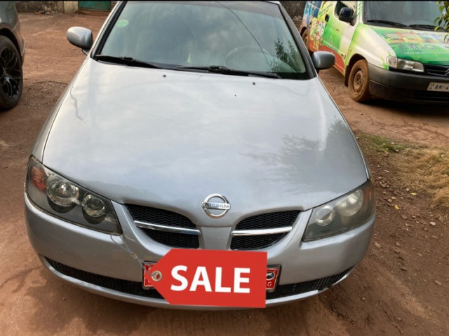 Nissan Almera, Voitures, Conakry