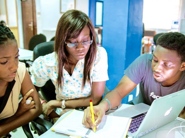Cours d'informatique à Domicile, Professeurs Particuliers, Conakry