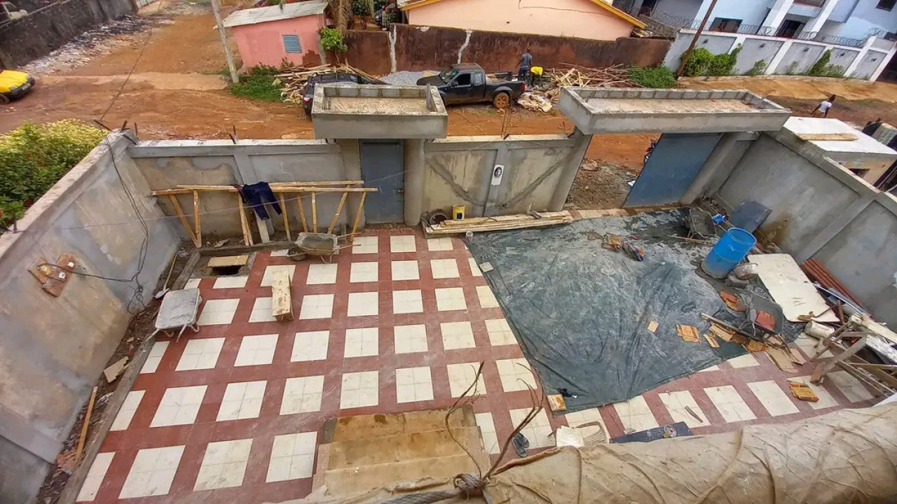 Bâtiment à Kobayah, Maisons, Conakry