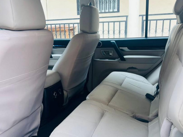 Mitsubishi Pajero, Voitures, Conakry