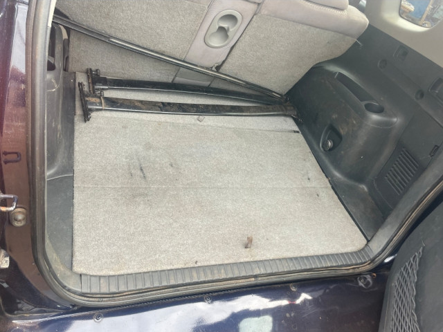 Toyota RAV4, Voitures, Conakry