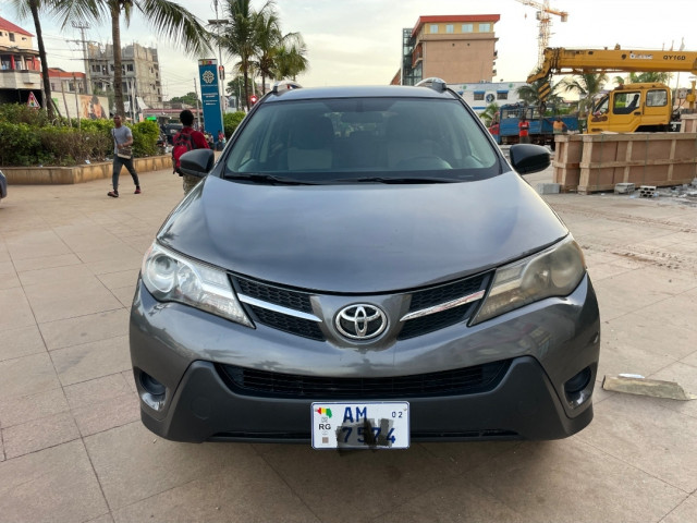 Toyota RAV4, Voitures, Conakry